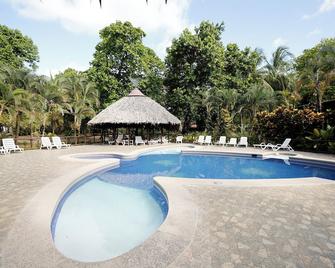 Turtle Beach Lodge - Tortuguero - Pool