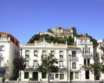 New and Modern apartment 5 minutes from Leiria History Center - Leiria - Bâtiment