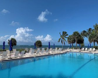 Botanical Island Delight - Key West - Pool