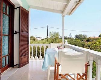 Areti Orfeas Studios - Vasilikos - Balkon