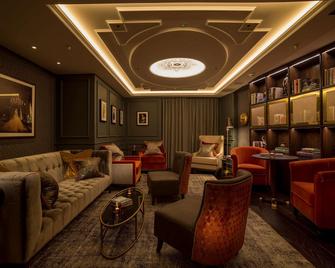 The Guardsman - London - Lounge