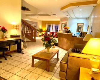 Rodeway Inn Salina North - Salina - Receção