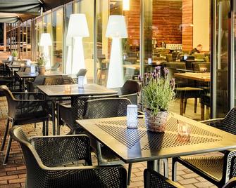 وارسو بلازا هوتل - وارسو - مطعم