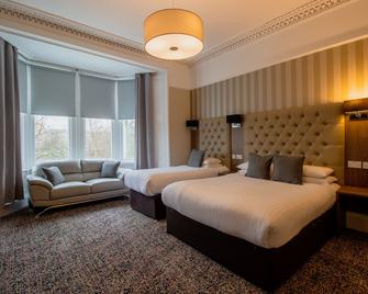 Ambassador Hotel - Glasgow - Bedroom