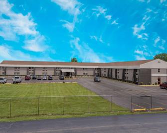 Super 8 by Wyndham South Holland - South Holland - Edificio