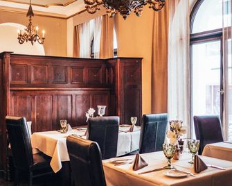 Hotel Weisses Kreuz - Bregenz - Ravintola