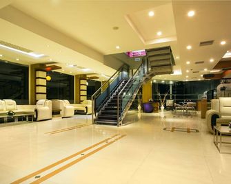 Nm Royale County - Cochín - Lobby