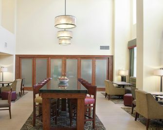 Hampton Inn & Suites Brownsville - בראונסוויל - חדר אוכל