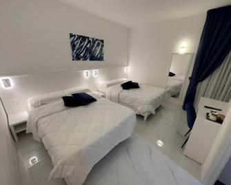 Hotel Smart Cruise - Civitavecchia