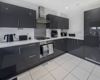 Kent retreat - Book today and relax - Ashford - Kitchen