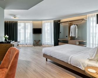 Bob W Athens Eolou - Atenas - Habitación