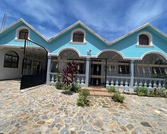 Casa Jacaranda - Las Galeras - Edificio