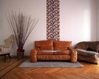 Central Hostel Milano - מילאנו - סלון