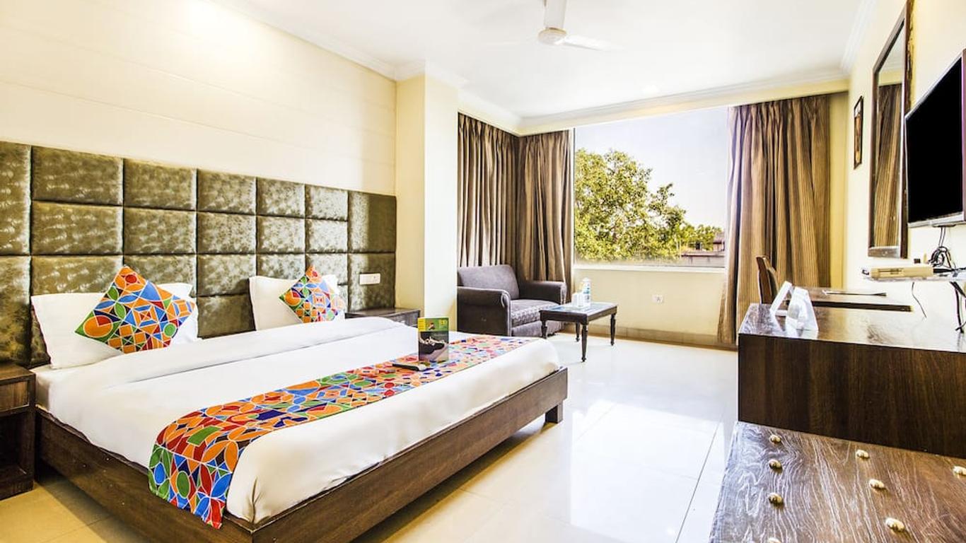 Fabhotel Aaykay Model Town