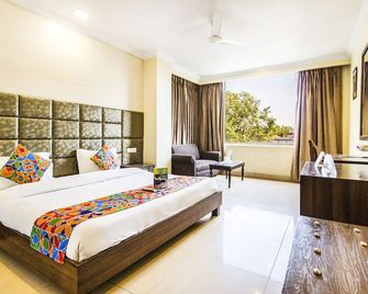 Fabhotel Aaykay Model Town - אמריצר - חדר שינה