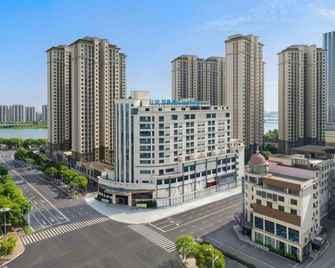 Fairfield by Marriott Shangrao Xinzhou - Shangrao - Edificio