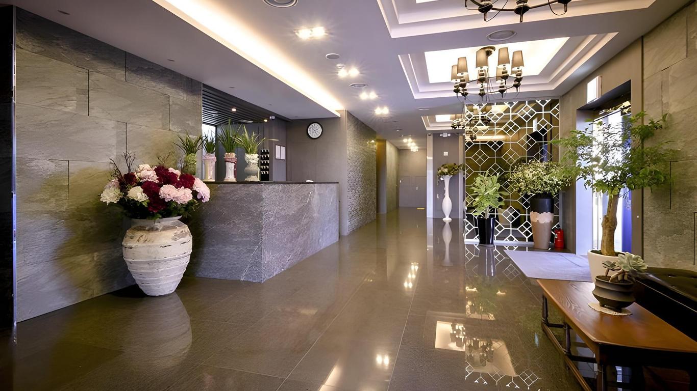 Gimpo Arisu Hotel