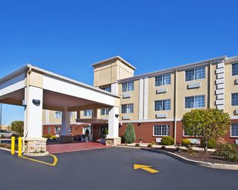 Holiday Inn Express Hotel & Suites Wabash - Wabash - Gebäude