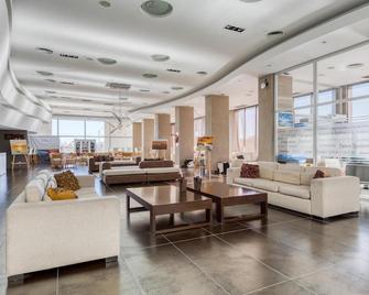 Rayentray Grand Hotel - Puerto Madryn - Lounge