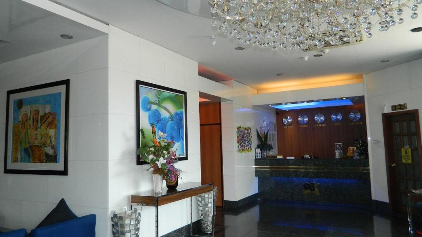 Blueberry Tourist Hotel