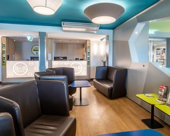 B&B Hotel Erlangen-Süd - ארלנגן - טרקלין