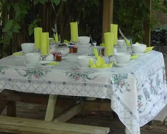 Chambres D'hotes Au Grillon Dort - Moustey