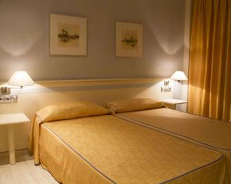 Fleming Center By Punta 25 Hotels Group - Benidorm - Bedroom