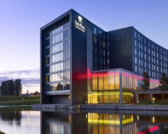 Park Plaza Amsterdam Airport - Lijnden - Gebouw