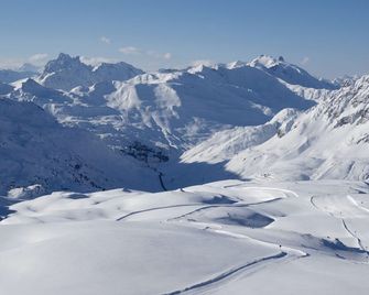 Hotel Lech & Residenz Chesa Rosa - Lech am Arlberg