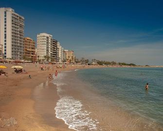 Hotel RH Vinaròs Playa - Vinaròs - Strand