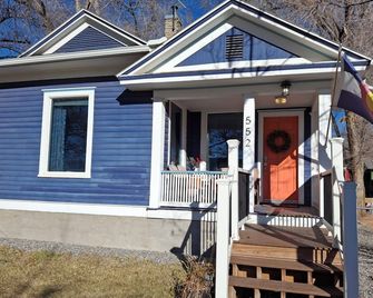 Grand Junction Bike Hotel & Hot Tub - Grand Junction - Building