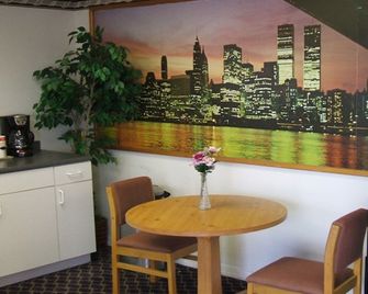 Cadillac Motel - Palmyra - Restaurant