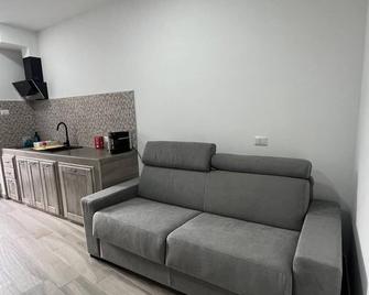 Rossella Silver House - Minturno - Soggiorno