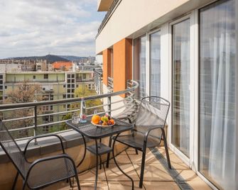 Escala Hotel & Suites - Будапешт - Балкон