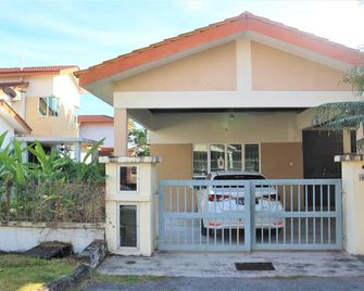 Hotel O D'hitech Home - Kulim - Building