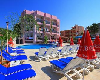 Rosy Hotel Marmaris - Marmaris - Piscina