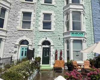 Seascape Guest House - Barmouth - Gebäude