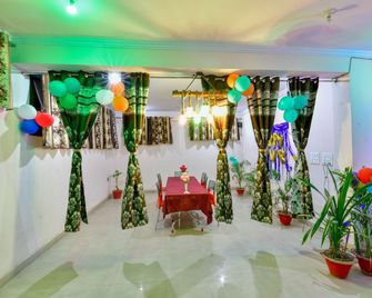 Hotel Bodhi Residency - Bodh Gaya - Restaurant