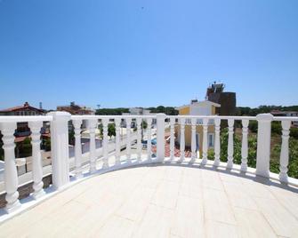 Fairways villa - Belek - Balcony