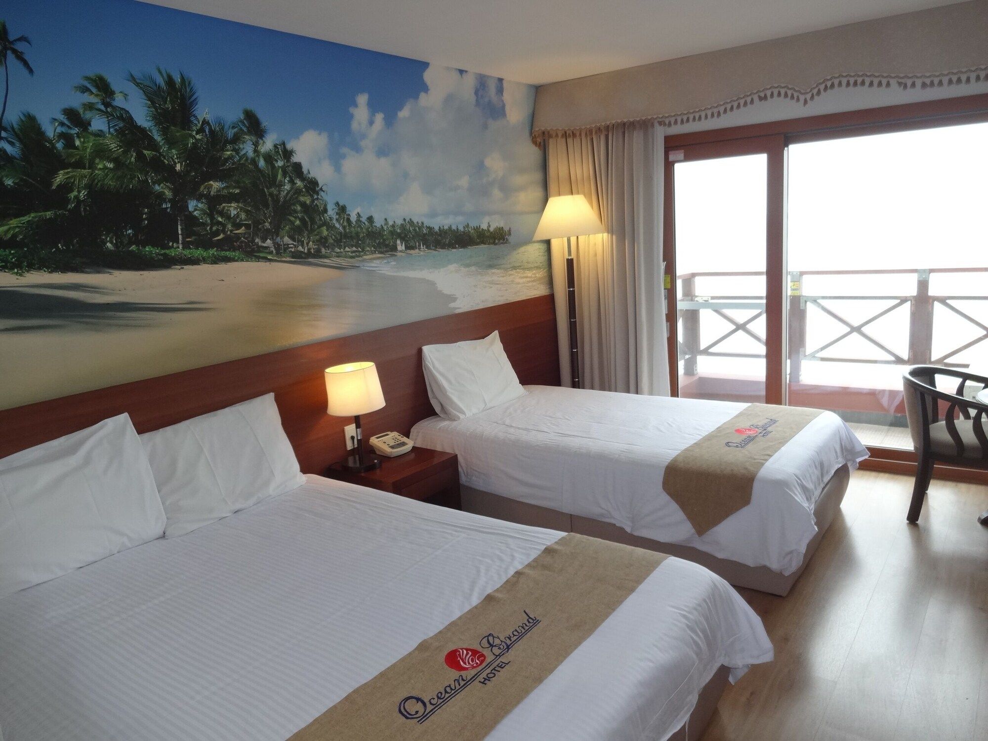 Ocean Grand Hotel - Jeju - Schlafzimmer