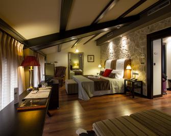 Hotel Spa Balfagon - Cantavieja - Bedroom