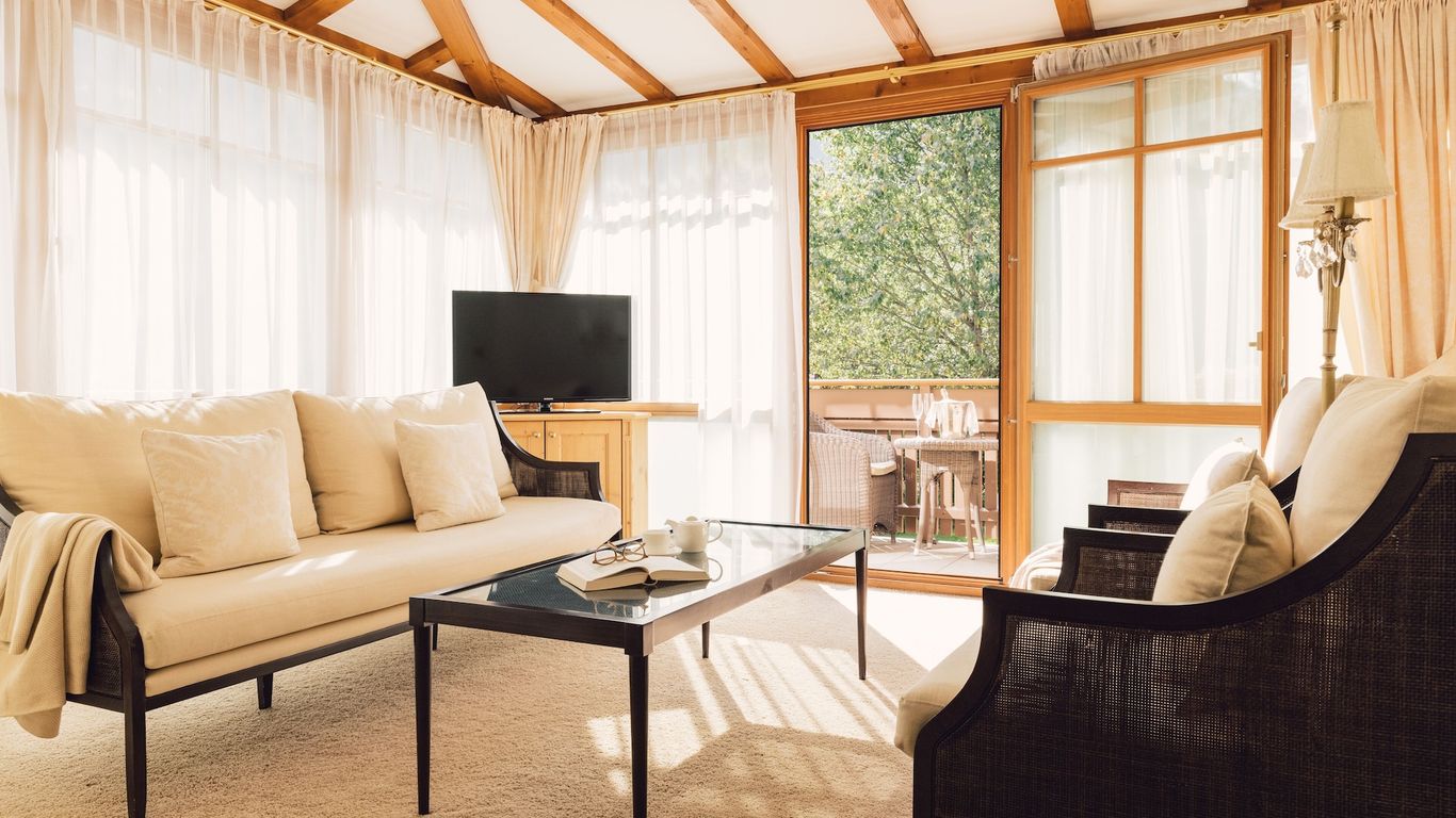 Alpenpalace Luxury Hideaway & Spa Retreat