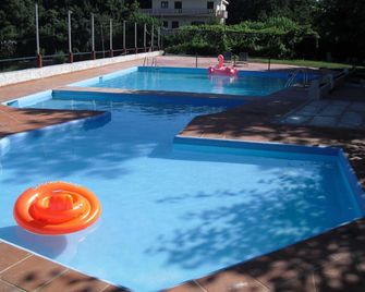 마운틴 비스타 리조트 - 로우스티카