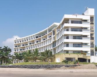 Ghl Relax Hotel Makana Resort - Atacames