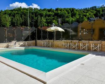 Hotel Cascia Ristorante - Cascia - Pool