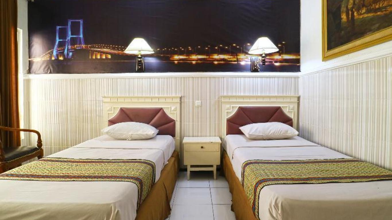 هوتل تانجونج