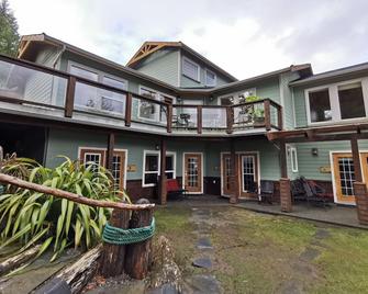 Starry vacation home - Ucluelet - Gebäude