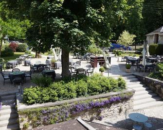 Hostellerie de la Porte Bellon - Senlis - Terasa