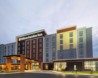 Hilton Garden Inn Mansfield - Mansfield - Building
