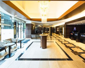 Apa Hotel Osaka Tanimachi 4chome Ekimae - Osaka - Hall